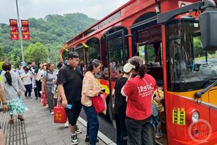 晴雨表？！本赛季当利拉德砍下30+时 雄鹿战绩为9胜0负